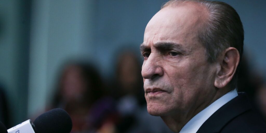 CCJ do Senado aprova fim da reeleição para o Executivo