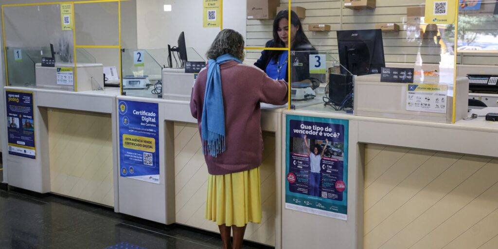 Fraude no INSS: mais de 60 mil vítimas já foram atendidas nos Correios