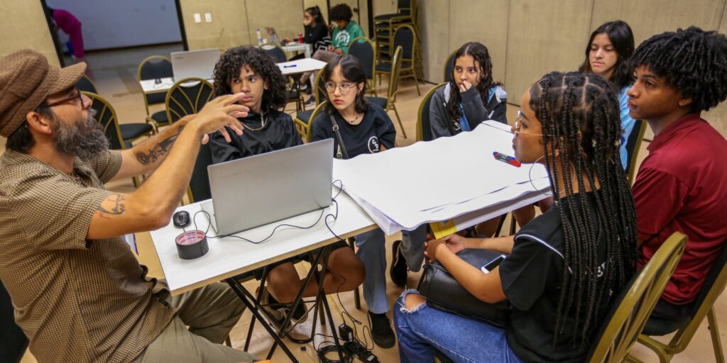 Estudantes da rede pública do Piauí participam de desafio tecnológico