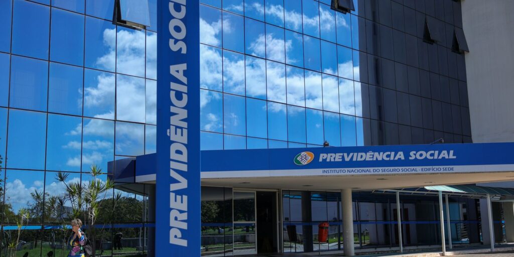 INSS: Justiça determina bloqueio de R$ 23,8 mi em bens de investigados
