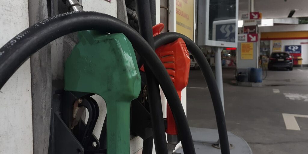 Petrobras anuncia redução do preço da gasolina