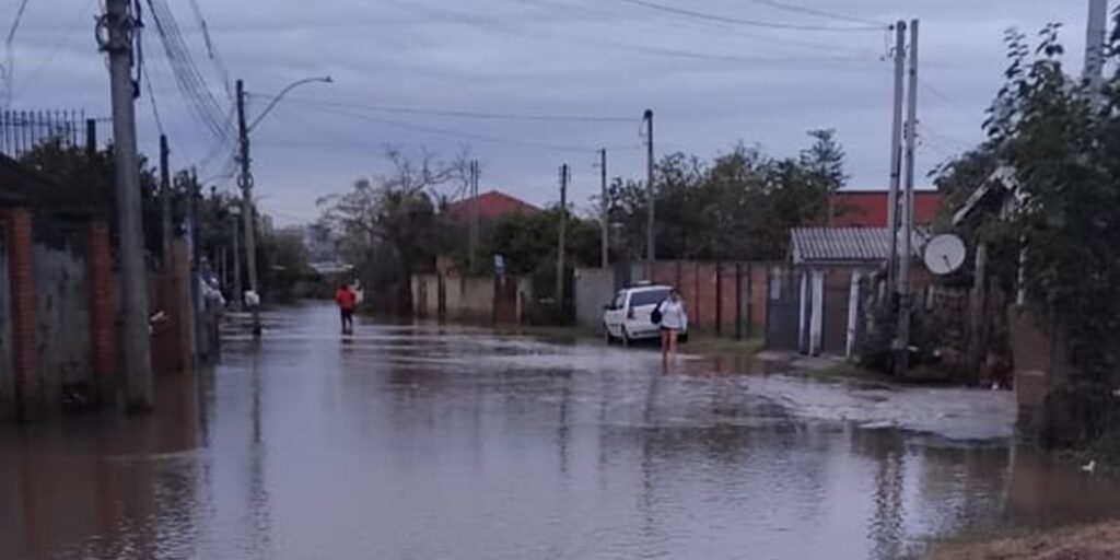 RS: Defesa Civil alerta para chuvas intensas no fim de semana