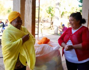 Campanha do Agasalho 2025 segue com entrega de cobertores às comunidades tradicionais em Nioaque
