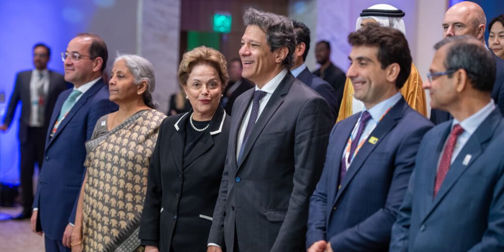 Reunião do Brics começa com debates sobre paz e segurança global
